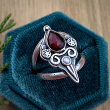 Load image into Gallery viewer, Garnet &amp; Pearl Sword Statement Ring / Size 7.25-7.75