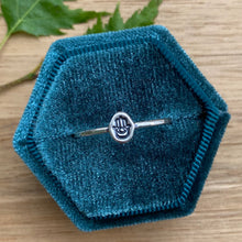 Load image into Gallery viewer, Tiny Hamsa Stamped Ring / Size 9.75