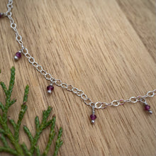 Load image into Gallery viewer, Garnet Beaded Choker Necklace / 15”-16.5”