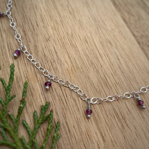 Garnet Beaded Choker Necklace / 15”-16.5”