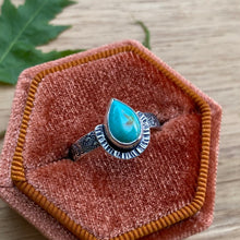 Load image into Gallery viewer, Turquoise Teardrop Ring / Size 6