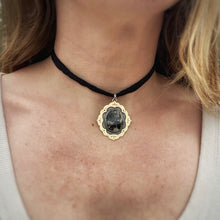 Load image into Gallery viewer, Phlogopite Ornate Frame Necklace