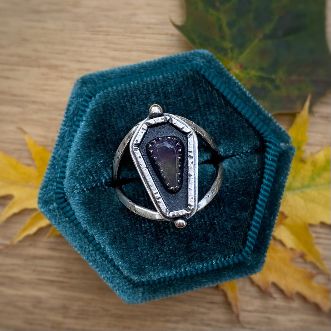 Amethyst Coffin Ring / Size 7.75
