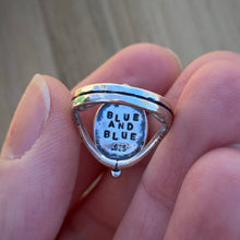 Load image into Gallery viewer, Rainbow Moonstone Chunky Ring / Size 5 - 5.25