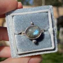 Load image into Gallery viewer, Labradorite Mini Chunky Ring / Size 7