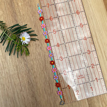 Load image into Gallery viewer, Beaded Daisy Chain Bracelet