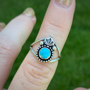 Kingman Turquoise Mini Statement Ring / Size 6.75