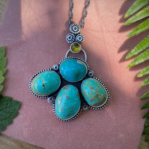 Turquoise Mountain & Peridot Southwestern Statement Necklace / 20” - 22”