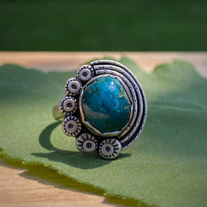 Mineral Park Turquoise Asymmetrical Ring / Size 5.75