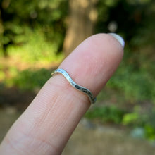 Load image into Gallery viewer, Snail Stacking Ring / Size 5
