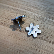 Load image into Gallery viewer, Smiley Flower Stud Earrings