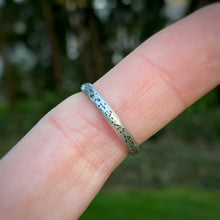 Load image into Gallery viewer, White Moonstone Starry Ring / Size 7