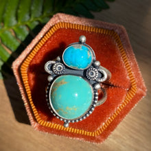 Load image into Gallery viewer, Turquoise Mountain &amp; Mineral Park Turquoise Statement Ring / Size 7.5 - 7.75