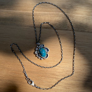Mineral Park Turquoise Asymmetrical Necklace / 18”