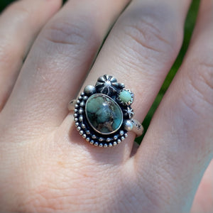Mineral Park Turquoise & New Lander Ring / Size 10.5 - 10.75