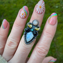 Load image into Gallery viewer, Rainbow Moonstone Cluster Ring / Size 6.5