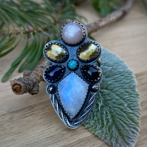 Rainbow Moonstone Cluster Ring / Size 6.5