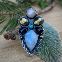 Load image into Gallery viewer, Rainbow Moonstone Cluster Ring / Size 6.5