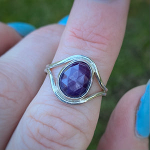 Rose Cut Silk Ruby Sapphire Eye Ring / 6.5 - 6.75